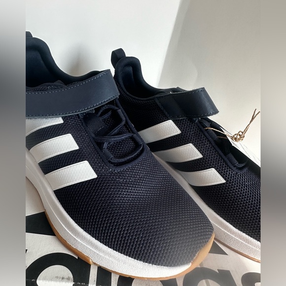 Adidas size 4 youth - Picture 2 of 3